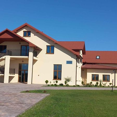 Villa Nova Szuminka Exterior photo